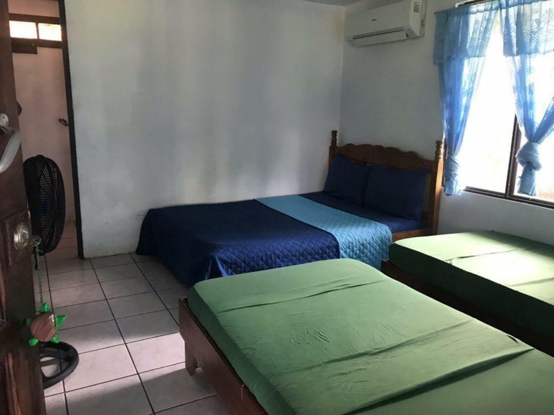 Cabinas Miss Miriam 2 Тортугеро Экстерьер фото