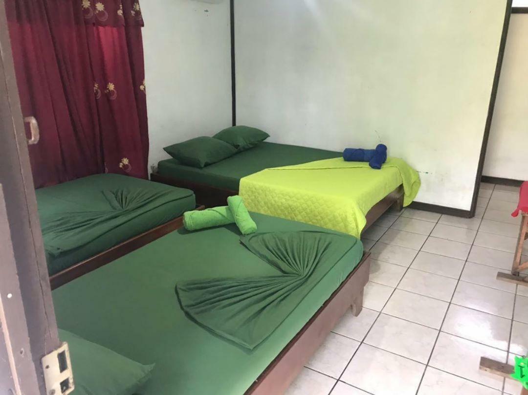 Cabinas Miss Miriam 2 Тортугеро Экстерьер фото